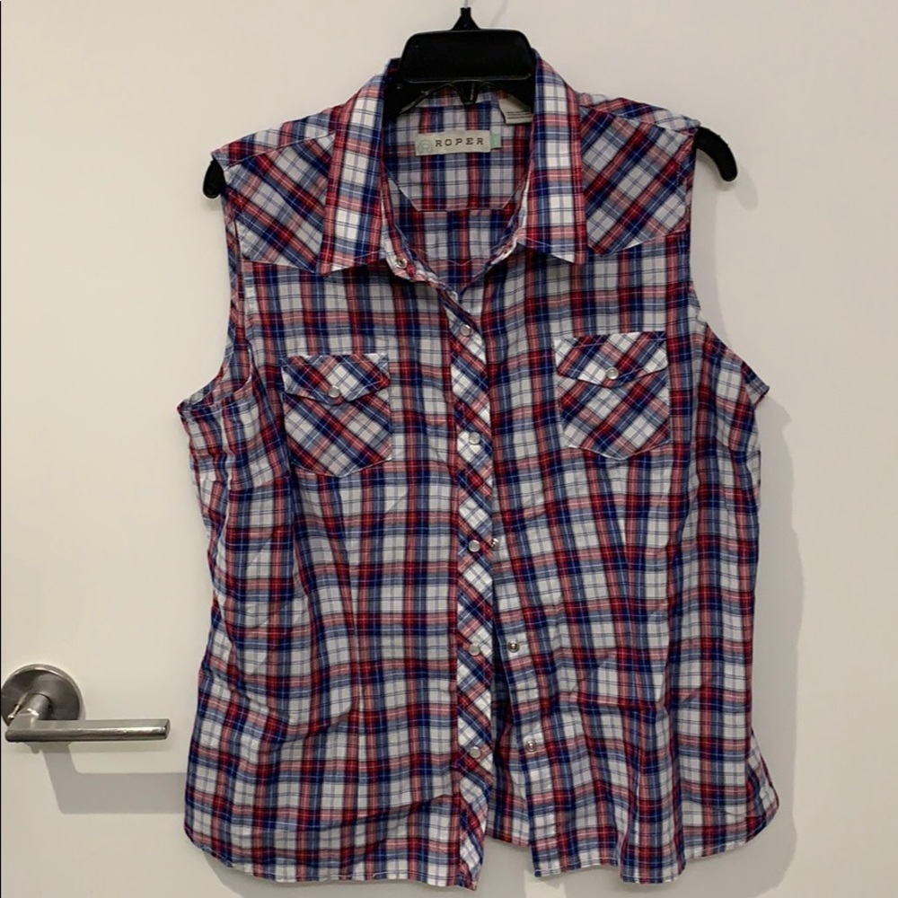 Roper Women’s Red White & Blue Plaid Snap Front Sleeveless Blouse Size XL‎